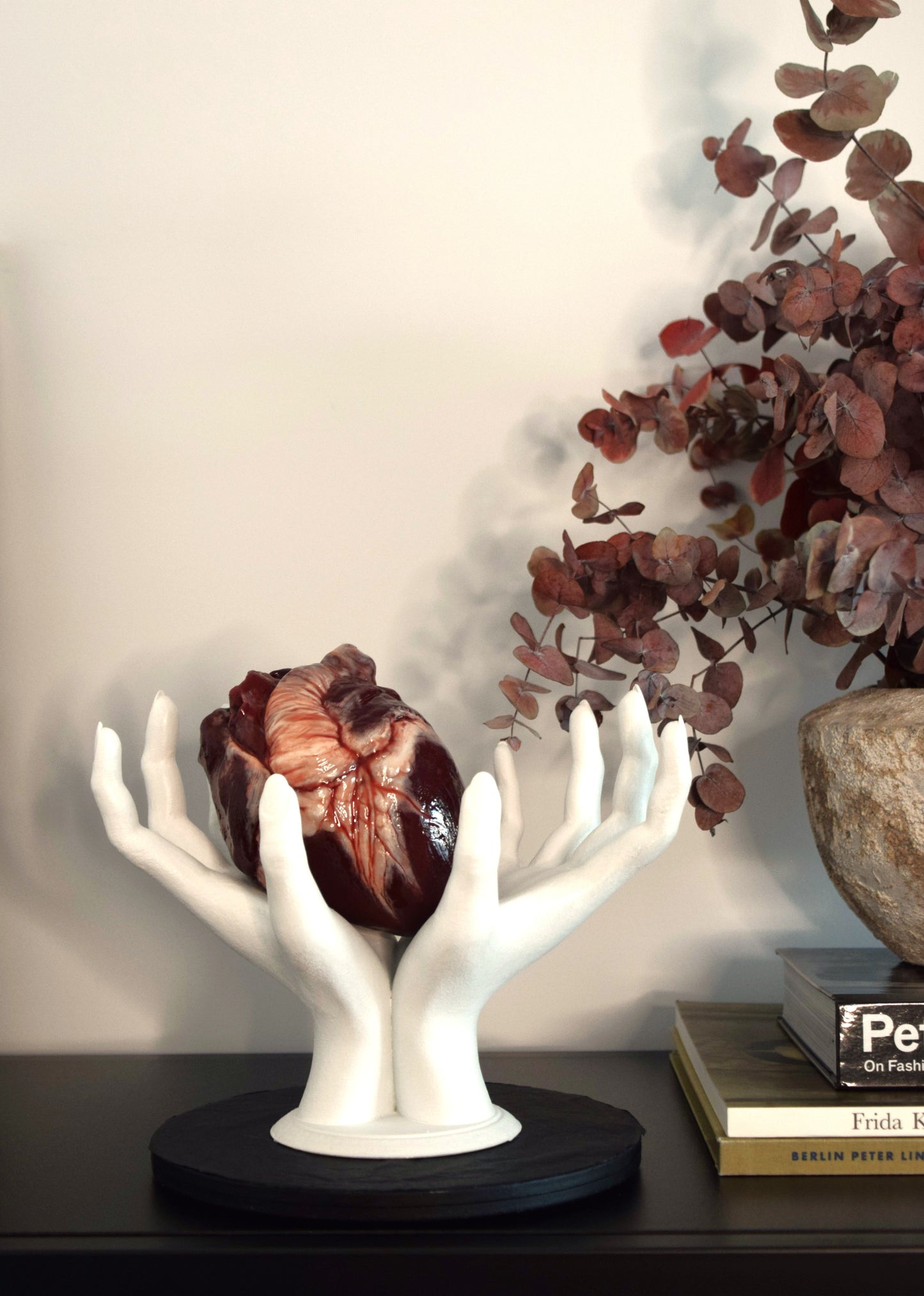 Gothic Hands Decor Holder, Witch Hand Sculpture Stand for Jewelry, Keys & Home Display