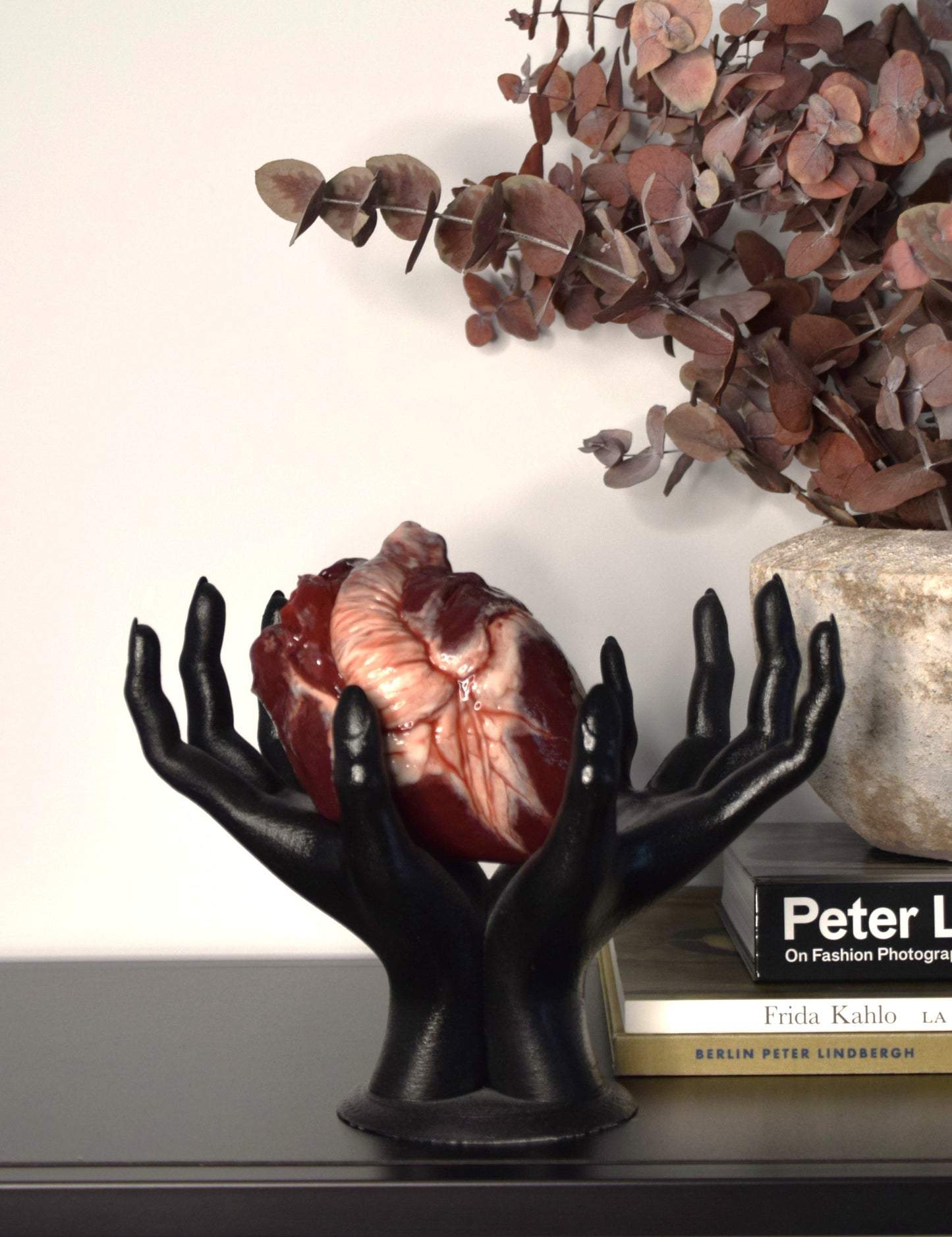 Gothic Hands Decor Holder, Witch Hand Sculpture Stand for Jewelry, Keys & Home Display