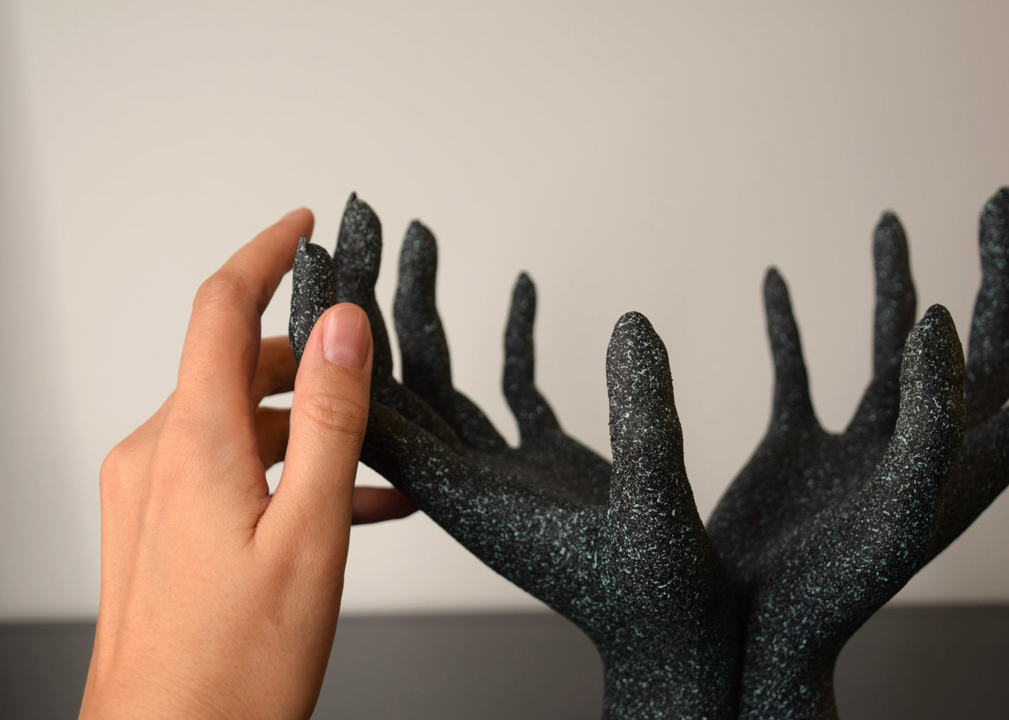 Gothic Hands Decor Holder, Witch Hand Sculpture Stand for Jewelry, Keys & Home Display