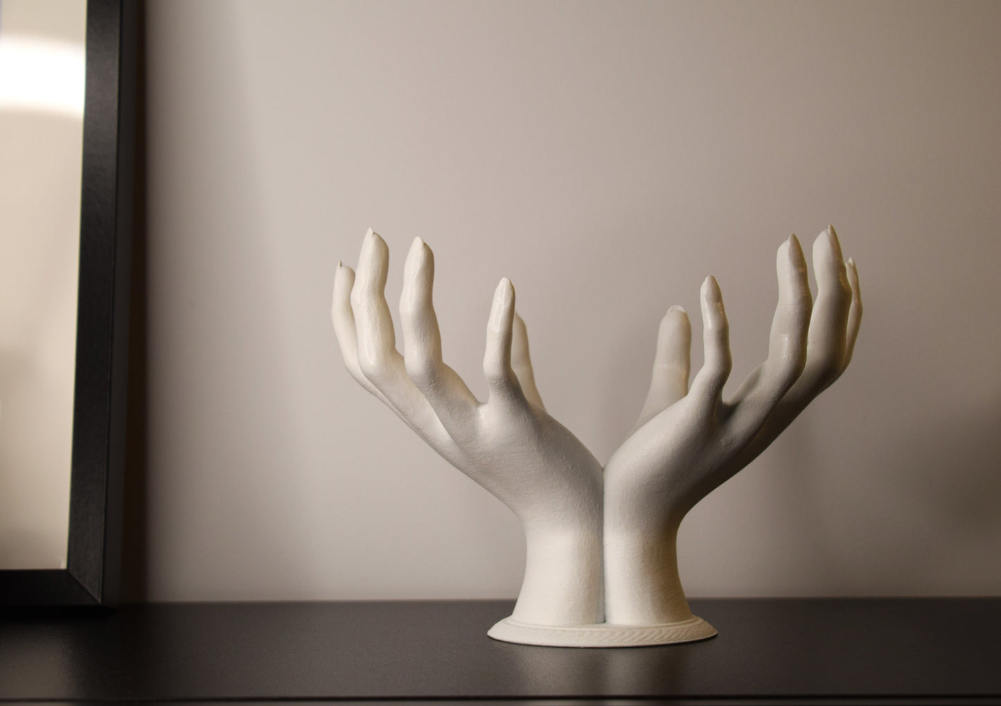 Gothic Hands Decor Holder, Witch Hand Sculpture Stand for Jewelry, Keys & Home Display