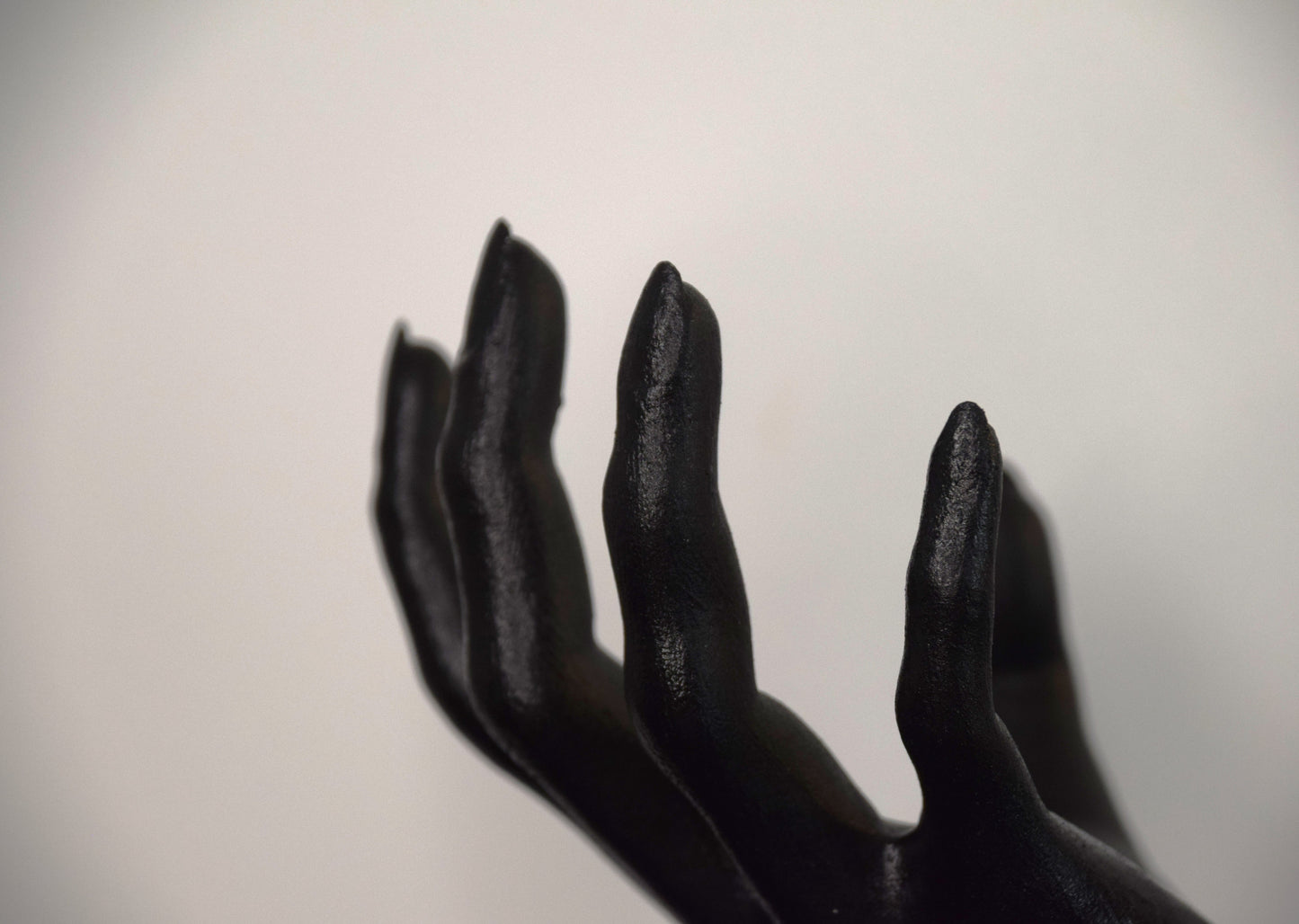 Gothic Hands Decor Holder, Witch Hand Sculpture Stand for Jewelry, Keys & Home Display