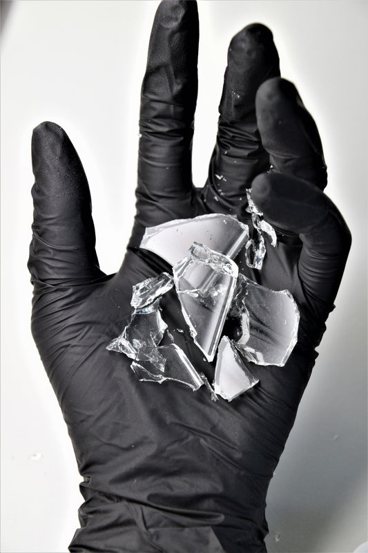 Fake Silicone Glass Shards, Realistic Breakaway Prop for SFX, Stage & Halloween Makeup (100g Pack)